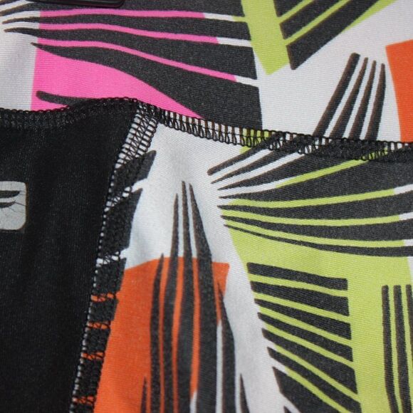 Fabletics Multicolor high rise Crop Leggings Women's Size Small - Picture 6 of 9